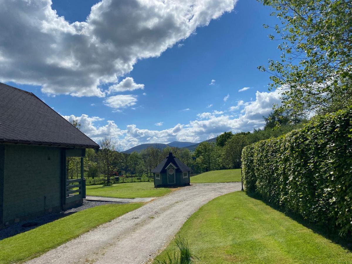 Parkmore Holiday Cottages Dufftown Zewnętrze zdjęcie