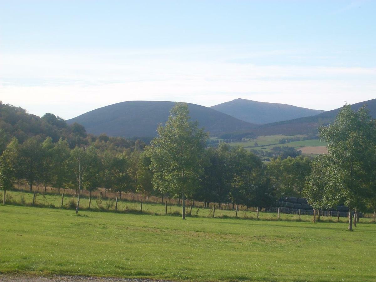 Parkmore Holiday Cottages Dufftown Zewnętrze zdjęcie